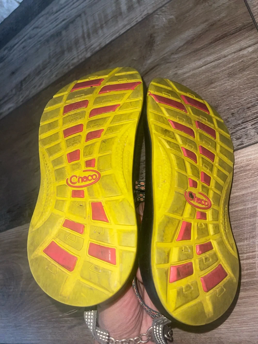Chaco ZX/1 Ecotread Girls Kid's/Junior Sandals Black Yellow Crest Citrus Size 2